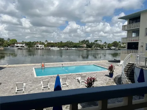 6484 Indian Creek Miami Beach FL 33141