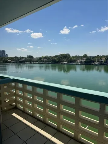 6484 Indian Creek Miami Beach FL 33141