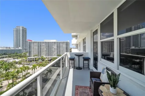 3725 S Ocean Drive Hollywood FL 33019