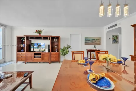 3725 S Ocean Drive Hollywood FL 33019