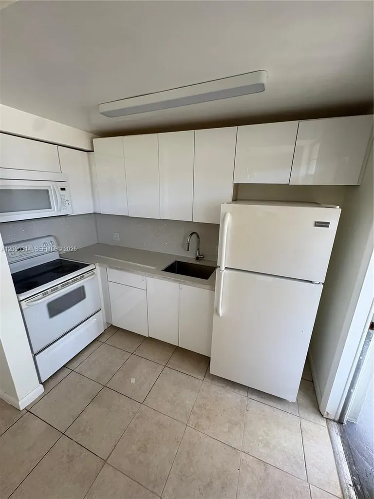 1515 NE 125th Terrace North Miami FL 33161