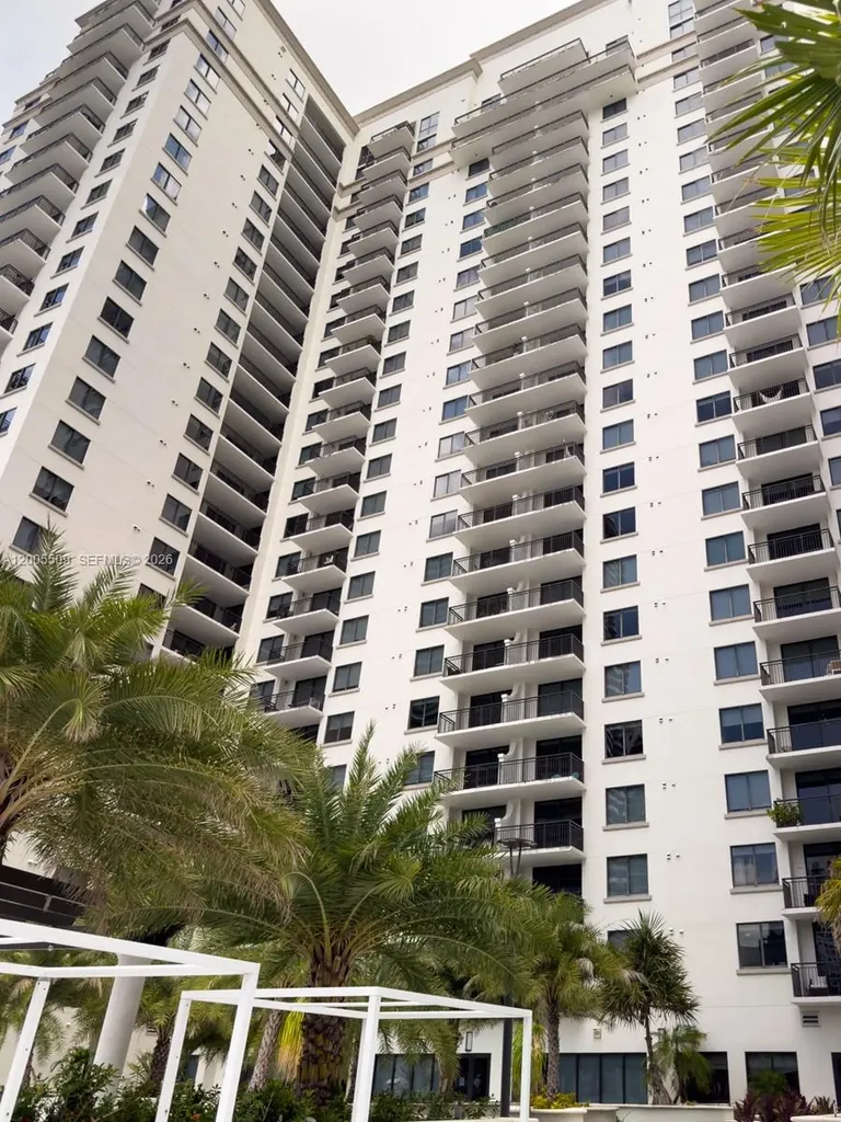 999 SW 1st Avenue Miami FL 33130