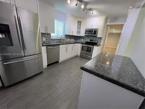 432 Palmetto Drive Miami Springs FL 33166