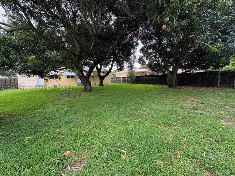 432 Palmetto Drive Miami Springs FL 33166