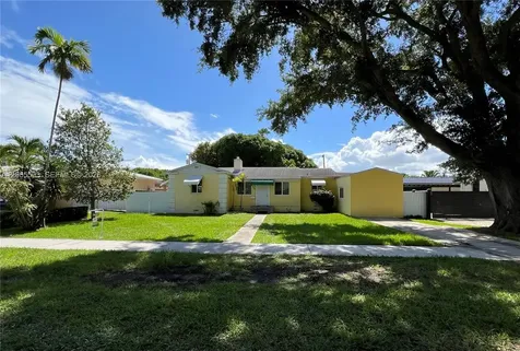 432 Palmetto Drive Miami Springs FL 33166