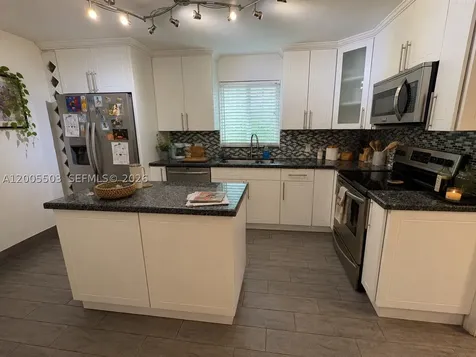 432 Palmetto Drive Miami Springs FL 33166