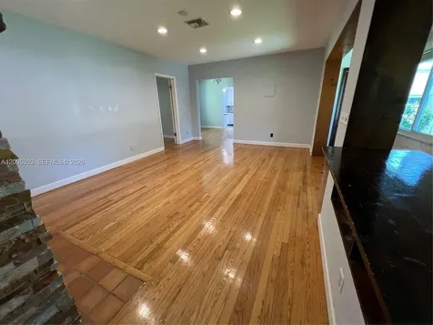 432 Palmetto Drive Miami Springs FL 33166