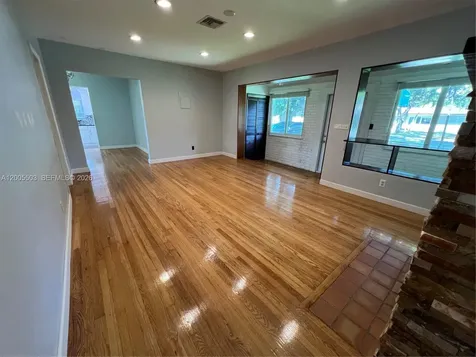 432 Palmetto Drive Miami Springs FL 33166