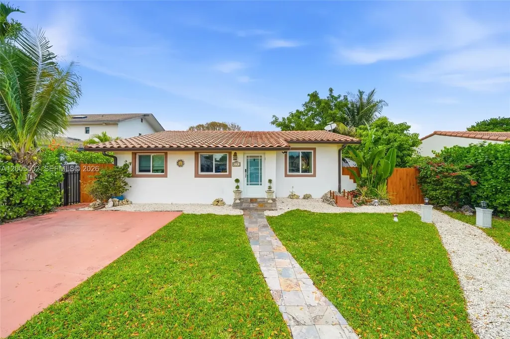 4331 SW 7th Street Miami FL 33134