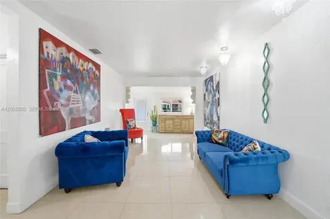 4331 SW 7th Street Miami FL 33134