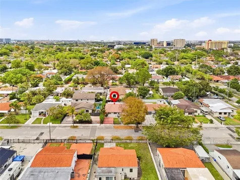 4331 SW 7th Street Miami FL 33134
