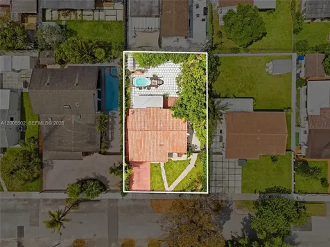 4331 SW 7th Street Miami FL 33134