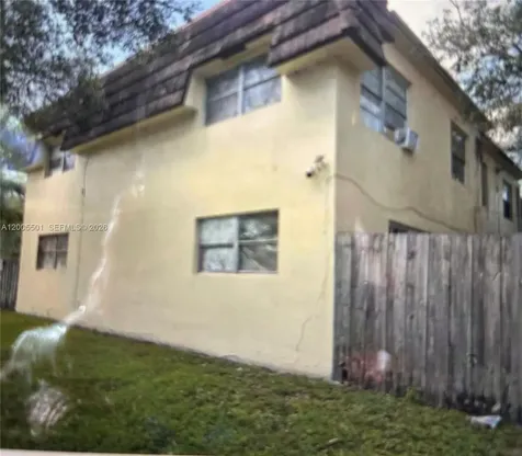 3820 SW 60th Terrace Davie FL 33314
