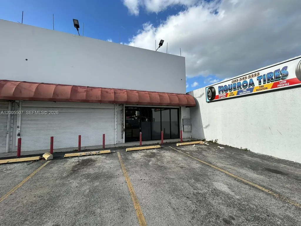 2199 NW 20th Street Miami FL 33142
