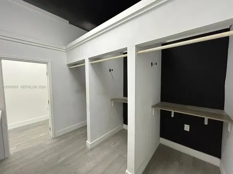 2199 NW 20th Street Miami FL 33142