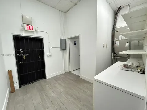 2199 NW 20th Street Miami FL 33142