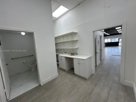 2199 NW 20th Street Miami FL 33142