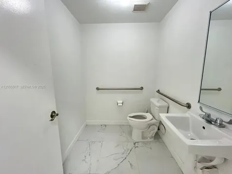2199 NW 20th Street Miami FL 33142
