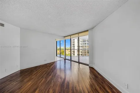 3610 Yacht Club Drive Aventura FL 33180