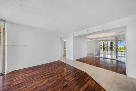 3610 Yacht Club Drive Aventura FL 33180