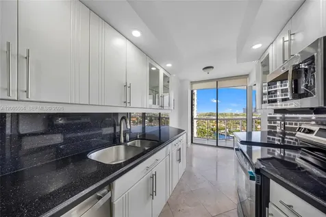 3610 Yacht Club Drive Aventura FL 33180