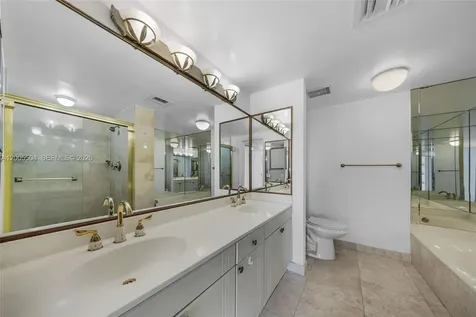 3610 Yacht Club Drive Aventura FL 33180