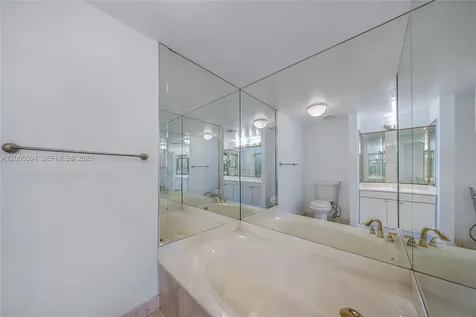 3610 Yacht Club Drive Aventura FL 33180