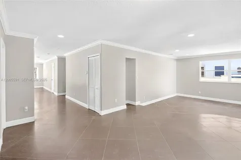 5310 SW 72 Street Miami FL 33143