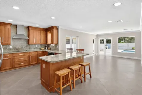 5310 SW 72 Street Miami FL 33143