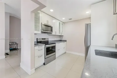 13890 SW 43rd Terrace Miami FL 33175