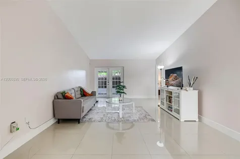 13890 SW 43rd Terrace Miami FL 33175