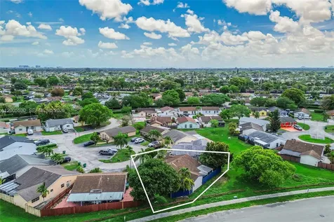 13890 SW 43rd Terrace Miami FL 33175