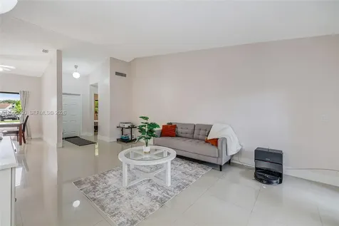 13890 SW 43rd Terrace Miami FL 33175