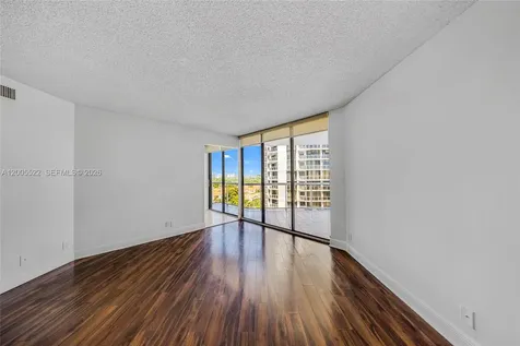 3610 Yacht Club Drive Aventura FL 33180