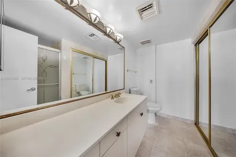 3610 Yacht Club Drive Aventura FL 33180