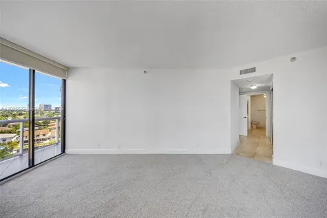 3610 Yacht Club Drive Aventura FL 33180