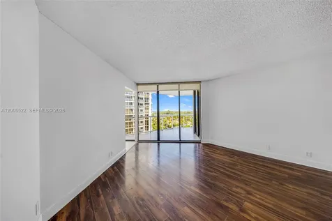3610 Yacht Club Drive Aventura FL 33180