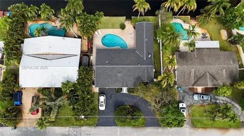 4800 NE 13th Terrace Oakland Park FL 33334
