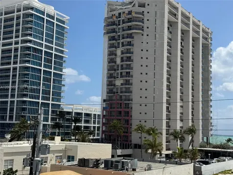 6725 Harding Avenue Miami Beach FL 33141