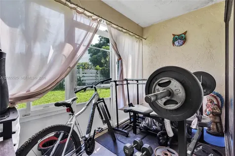 3777 NW 78th Avenue Davie FL 33024