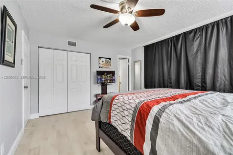 3777 NW 78th Avenue Davie FL 33024
