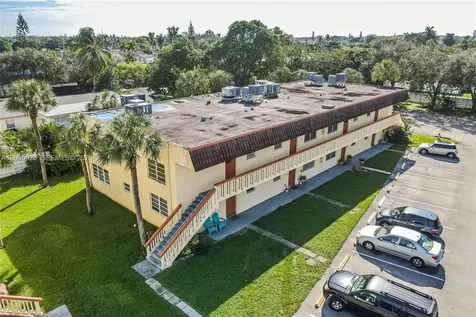 3777 NW 78th Avenue Davie FL 33024