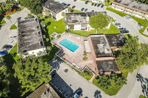 3777 NW 78th Avenue Davie FL 33024