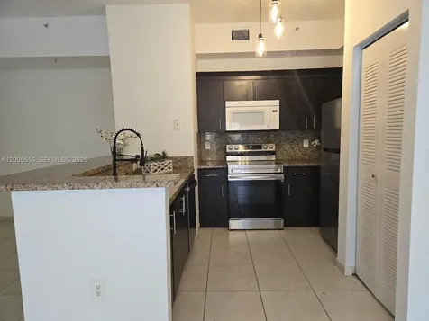 7260 NW 114th Avenue Doral FL 33178