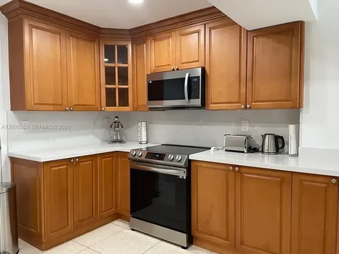 9800 W Bay Harbor Drive Bay Harbor Islands FL 33154