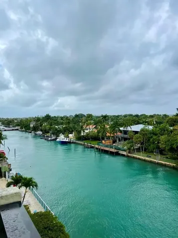 9800 W Bay Harbor Drive Bay Harbor Islands FL 33154