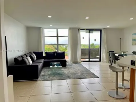 9800 W Bay Harbor Drive Bay Harbor Islands FL 33154
