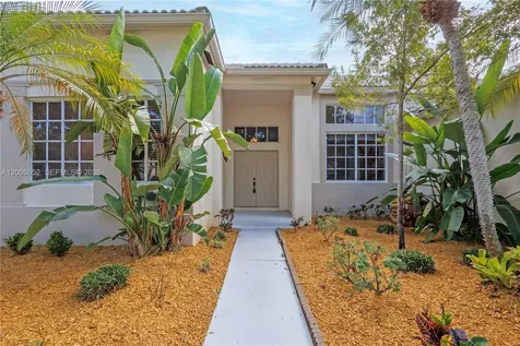 849 Crestview Circle Weston FL 33327