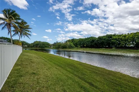 849 Crestview Circle Weston FL 33327