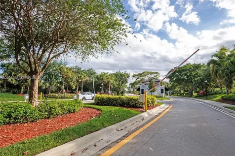 849 Crestview Circle Weston FL 33327